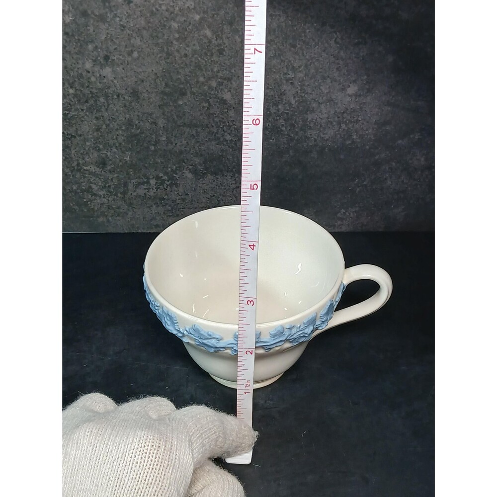 Wedgwood Queen’s Ware Blue on White Embossed Coffee Cups Pair Mixed Condition - Picture 4 of 16